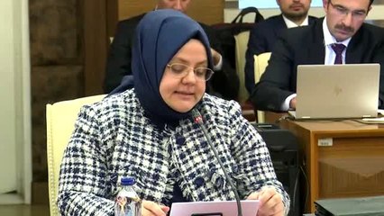Bakan Zümrüt Selçuk: "Göreve geldiğimiz ilk günden beri sendikaların güçlenmesi için...