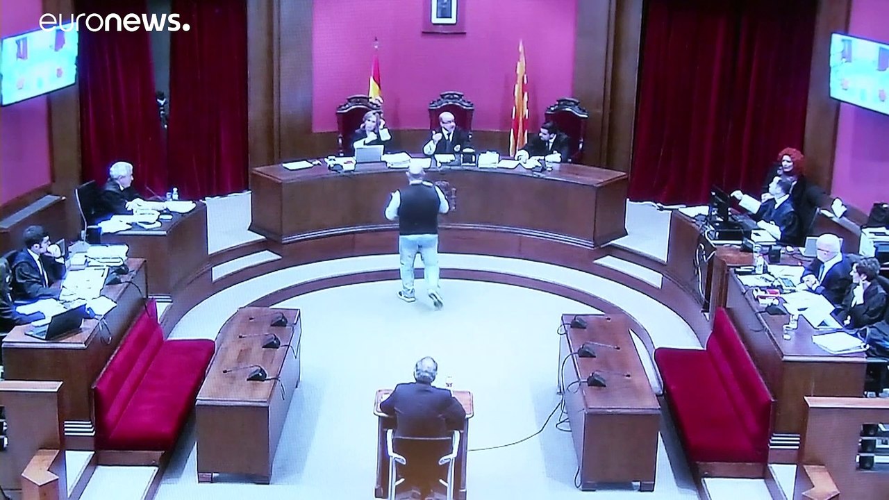 Elítélték a katalán regionális vezetőt