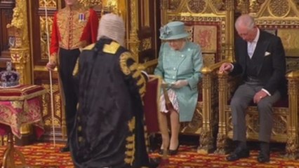 El "brexit" y la Sanidad, prioridades de Johnson al inaugurar el Parlamento