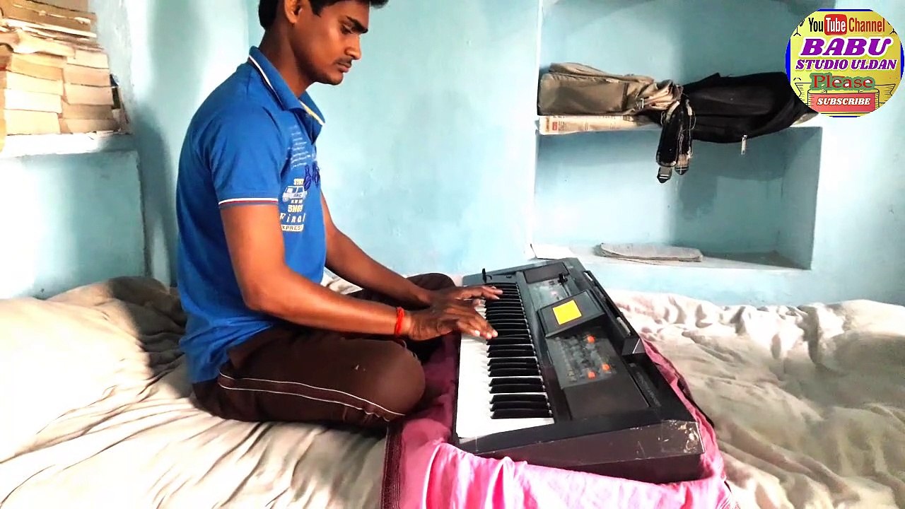 organ player 1