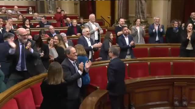 Los diputados independentistas del Parlament celebran el fallo de la Justicia europea sobre Junqueras