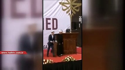 Adalet Bakanı Gül ile tarikat lideri yan yana: Elini öptüğü iddia edildi