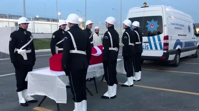 Vefat eden polis memuru için tören