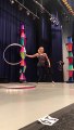 La reine du cerceau : regardez cette routine de hula hoop