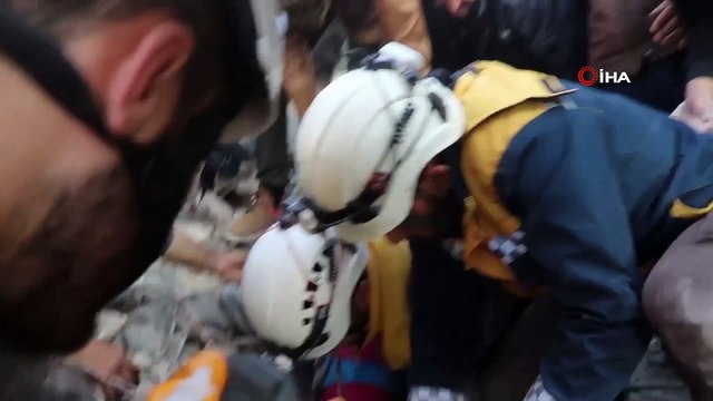 - Rus savaş uçakları İdlib’i vurdu: 1 ölü, 7 yaralı