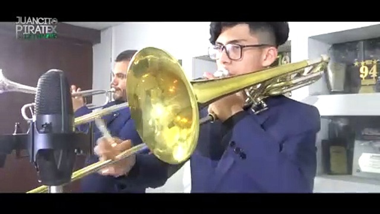 La Novel - Debes Comprenderme