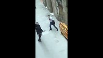 Barcelona: pelea a machetazos a plena luz del día