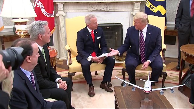 Ντόναλντ Τραμπ: Χαρακτήρισε «απάτη» την παραπομπή του