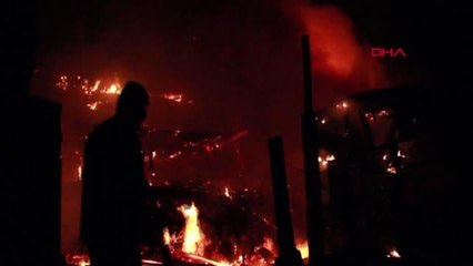 Erzurum 200 haneli dikyar mahallesi yanmaktan kurtuldu