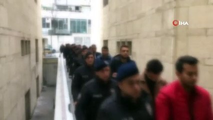 FETÖ'ye mahrem imam operasyonu: 17 gözaltı