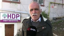 Evlat nöbetindeki ailelerden HDP'lilerin arka kapı açmasına tepki...'Yeni bir kapı açmışlar, kim bilir burada kaç çocuğun kanına girmişler'