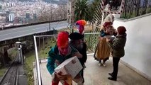 Olentzero y Mari Domingi llegan a Bilbao para repartir muchos regalos