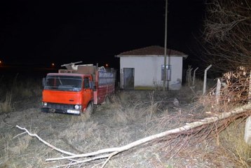 30 tonluk su deposunu çalan hırsızlar yakalandı