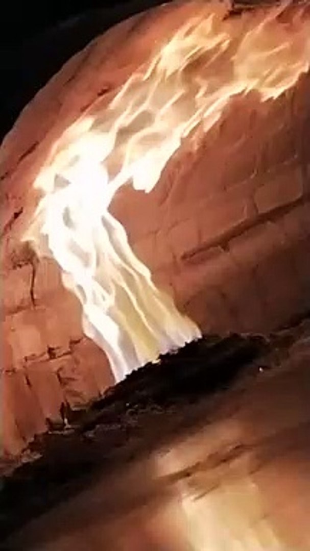 Bruciatore a pellet Volcanomatic® per trasformare il forno pizza - Video  Dailymotion