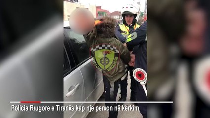 Ora News - Manovra e rrezikshme prangos të kërkuarin për vjedhje