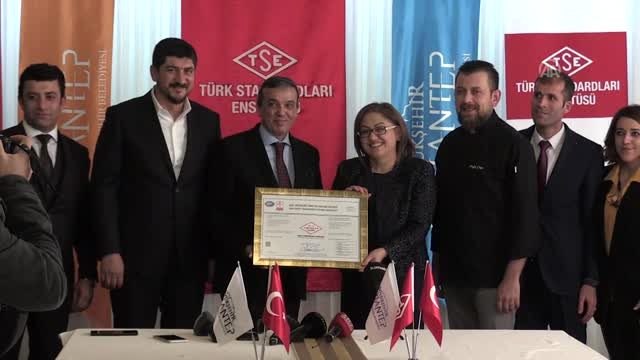 TSE Başkanı Şahin: Yeme içme, gıda güvenliği kapsamında güvence altına alınmalı