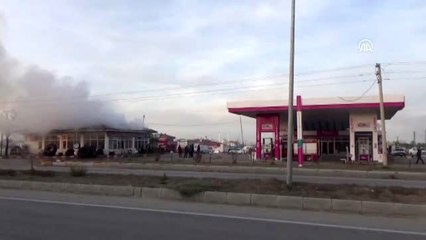 Oto lastik tamirhanesinde yangın çıktı
