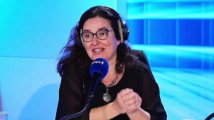 Eve Roger, couronnée du jour pour sa chronique sur les cadeaux de Noël qui ne plaisent pas