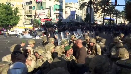تسمية دياب لتشكيل حكومة لبنان تثير شارعيْن ونقاش في "الميثاقية"