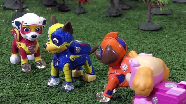 Paw Patrol Mighty Pups Earn Play Doh Badges Opening them when pups Rescue using Superhero Powers