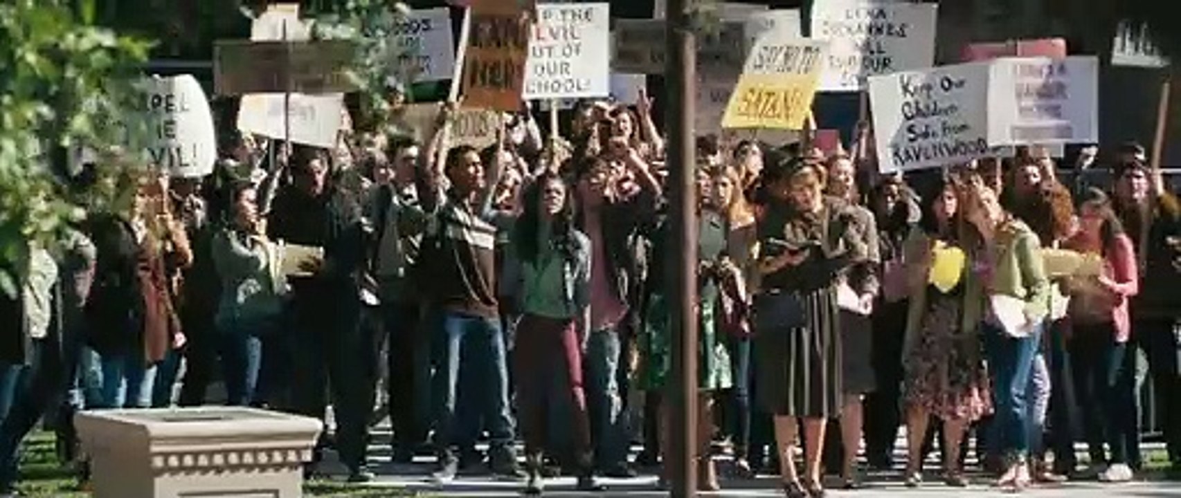 Beautiful Creatures Trailer #2 (2012) Emmy Rossum, Alice Englert Movie HD