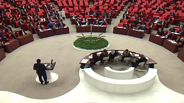 AK Parti'li Tüfenkci: Piyasalar üzerindeki faiz baskısı bertaraf edildi