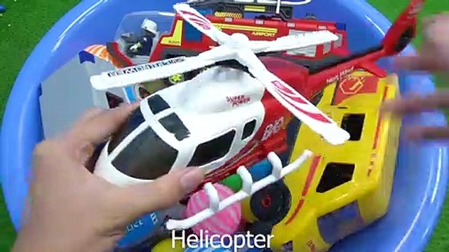 روما وديانا يلعبان في الخارج. قاما بنصب ترامبولين وقررا أن يلعبا عليها. على الرغم من ذلك، روما بدأ باللعب في دوره، ولم يسمح للديانا باللعب! ذهبت تشكو إلى والدها، لكن الوالد كان نائمًا. لذلك قامت ديانا بطلب ترامبولين جديدة، على ألا تسمح لروما بمشاركتها فيه