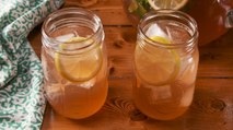 This Whiskey Lemonade Punch Is A Major Crowd-Pleaser