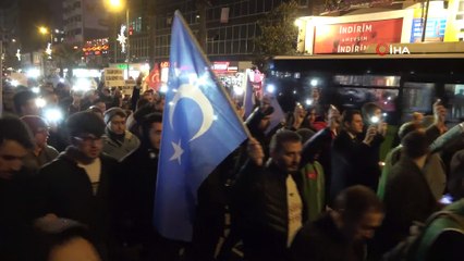 Doğu Türkistan’da kültürel seviyeyi yükseltme adı altındaki kamplarda acı sürüyor