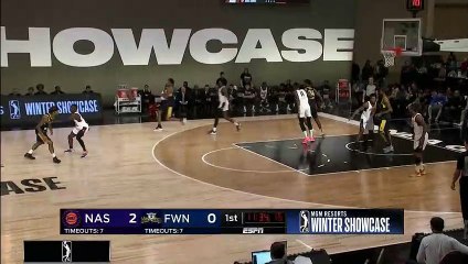 Ben Moore Posts 14 points & 16 rebounds vs. Northern Arizona Suns