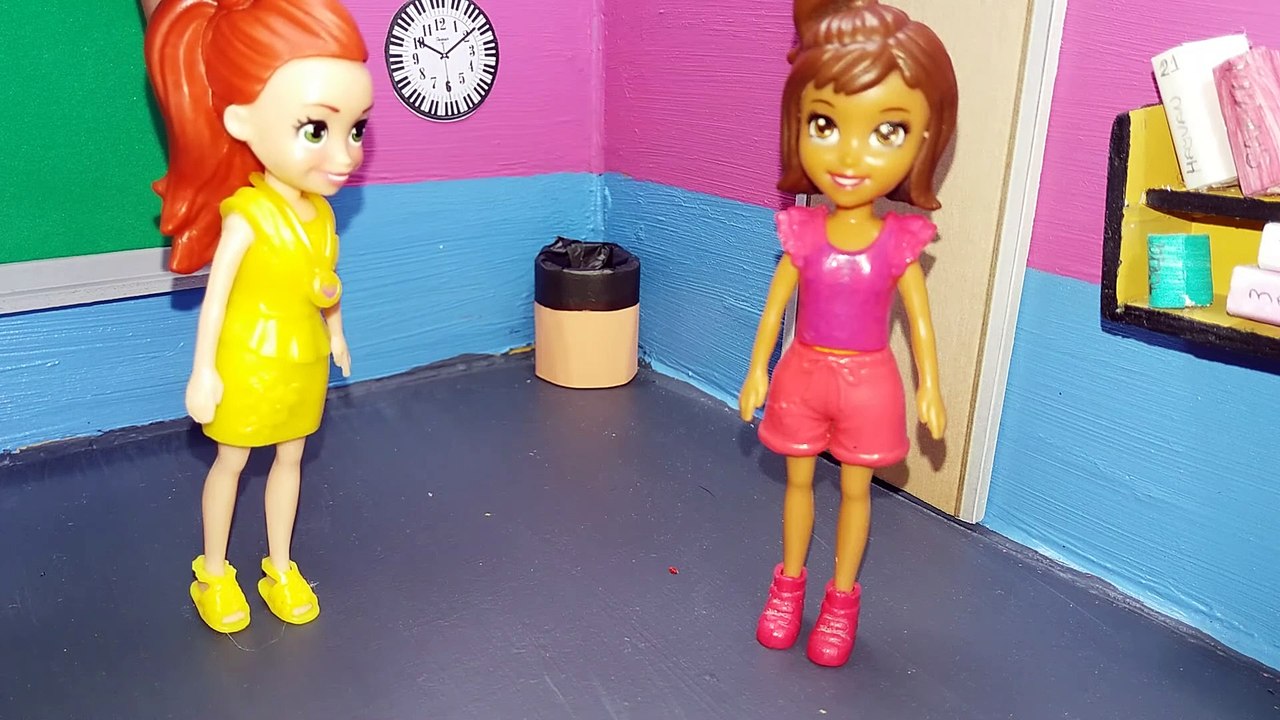 Gıcık Kız Veli Toplantısında