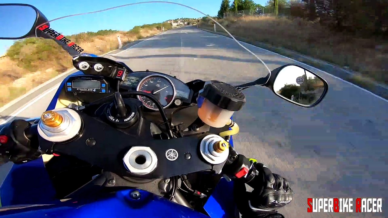 Yamaha R6 Chased By R1 Ducati Panigale Aprilia Rsv4