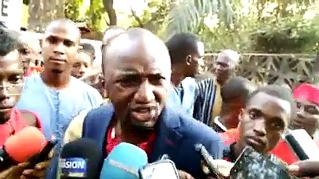 Conakry: La colère des militants du FNDC contre leurs responsables