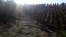 Antalya devrilen traktörün altında kalan sürücü öldü