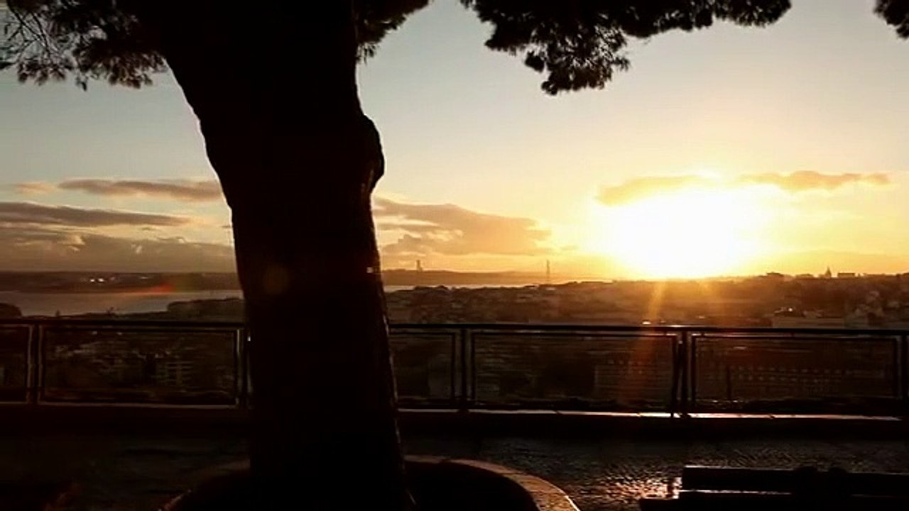 Trailer teaser OPHIUSSA - UMA CIDADE DE FERNANDO PESSOA (Portugal)