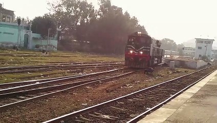 | GEU | Light Power | For | KaraKoram Express | Pakistan Railways|