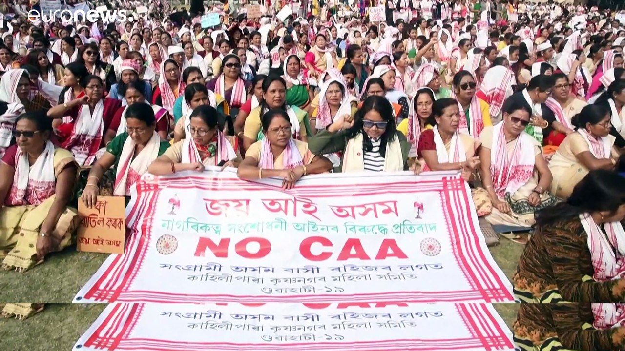 Indien: Auf tödliche Ausschreitungen folgen friedliche Proteste