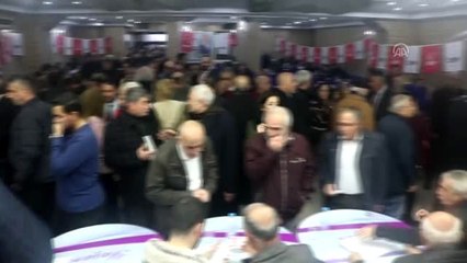 Скачать видео: CHP kongresinde kavga çıktı