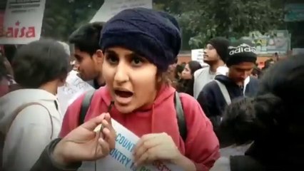 CAA के विरोध में छात्रों का ऐसा रूप नहीं देखा होगा मोदी सरकार की उलटी गिनती शुरू ( KLD Tv )