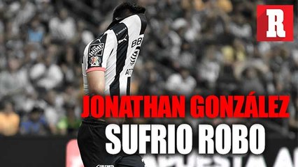 Jonathan González sufrió robo en su casa