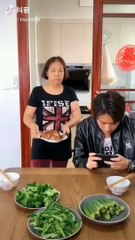 Sherlock Holmes Bu Annenin Anca Getir Götürünü Yapar