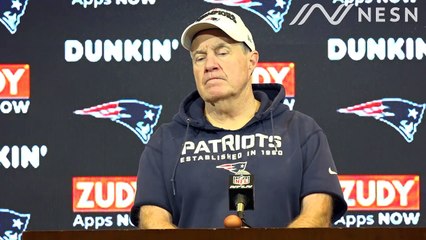 Bill Belichick Breaks into a Smile During Festive Moment 🎄