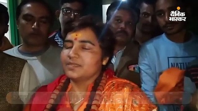 फ्लाइट में पसंद की सीट न मिलने से सांसद प्रज्ञा ठाकुर नाराज