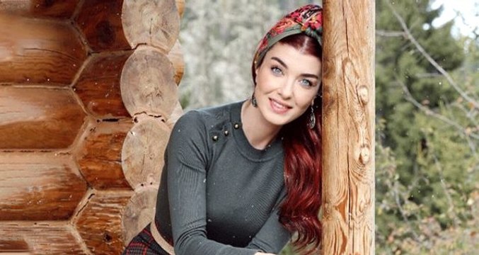 Kuzey Yıldızı İlk Aşk'ın güzel oyuncusu Aslıhan Güner sesiyle mest etti