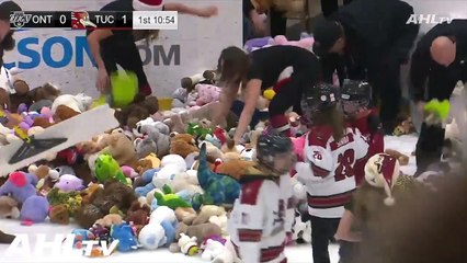 Highlights: Ontario Reign (0) at Tucson Roadrunners (8)