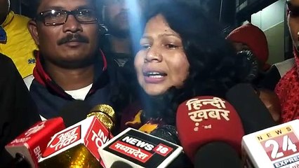 भू अभिलेख अधिकारी ने की आत्महत्या, परिजनों ने कलेक्टर पर लगाए आरोप