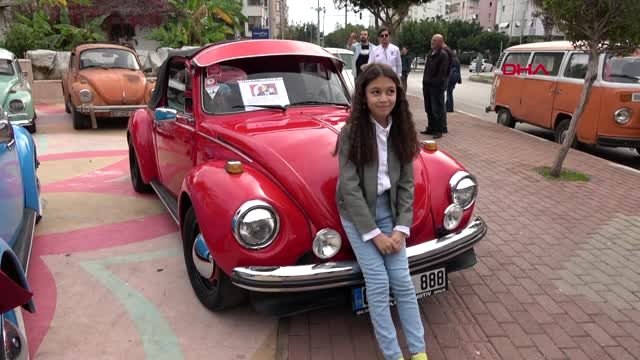 Antalya-vosvos ailesinden kadına şiddete farkındalık