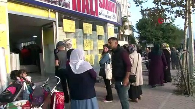 Antalya’da ucuz yorgan ve battaniye izdihamı