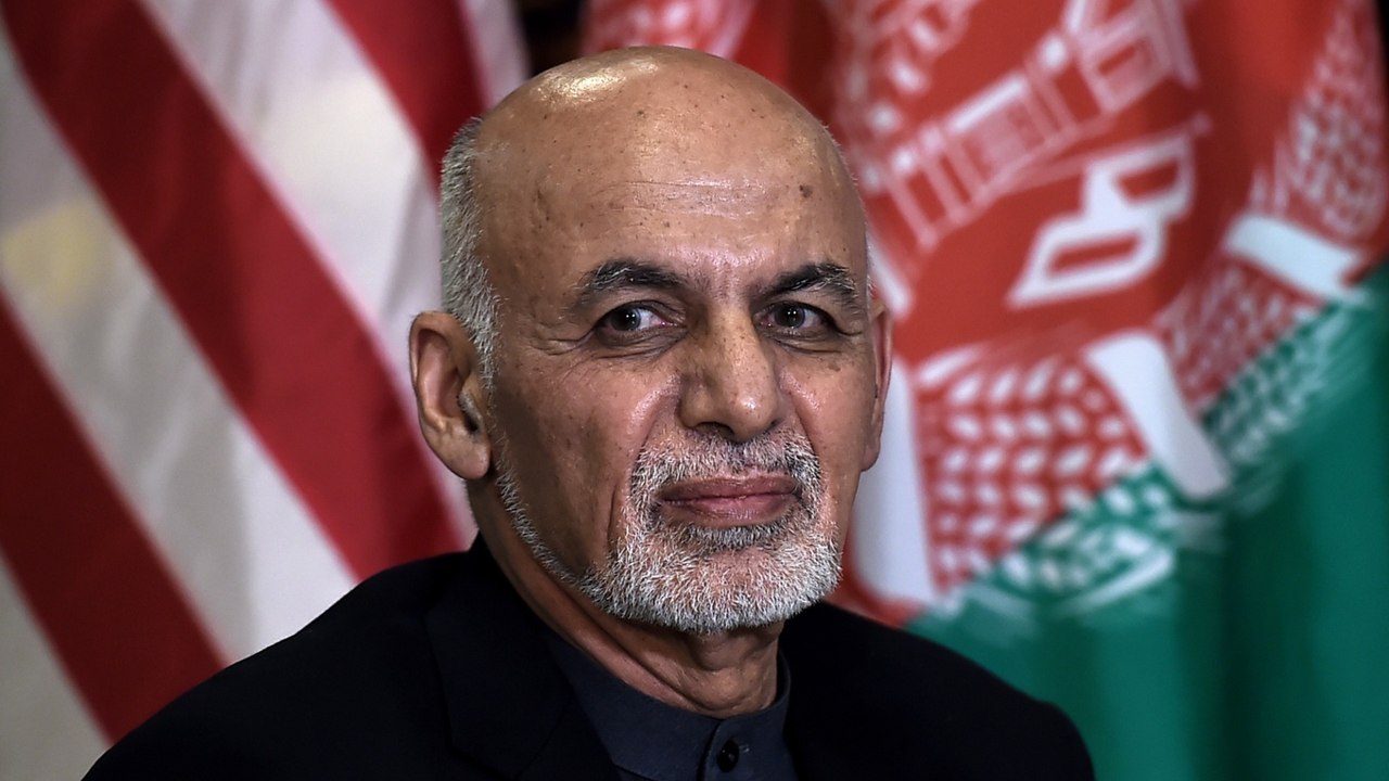Afghanistan election: President Ghani on course for second term