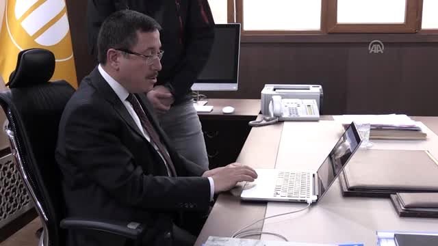 İnönü Üniversitesi Rektörü Prof. Dr. Ahmet Kızılay, AA'nın Yılın Fotoğrafları nı oyladı